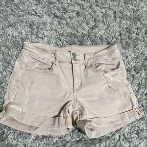 So Midi blush ripped shorts